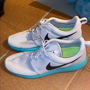 Nike White and Aqua Running Shoes